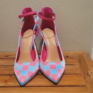 Gianni Bini Pink Blue Heels Lulas Checkered Strap Pump Size 8 (fits up to 8.5)
